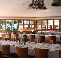 The Entrance Hotel - Accommodation Search