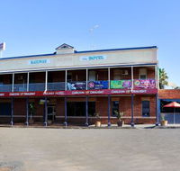 The Railway Hotel - Accommodation Search