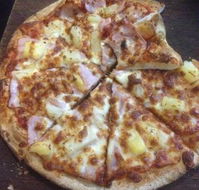 Crust Gourmet Pizza Bar Woolongong - Accommodation Search