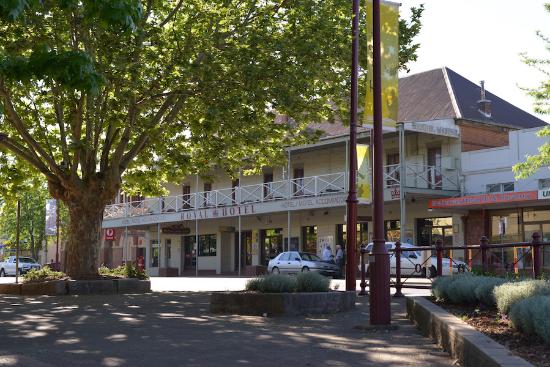 Moree NSW Accommodation Search