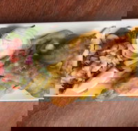 The Ivory Tavern - Accommodation Search