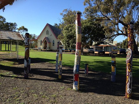 Kookaburra Kiosk - Accommodation Search 0