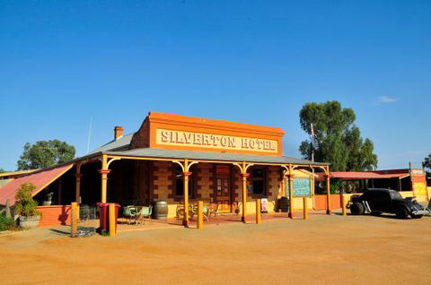 Silverton Hotel - Accommodation Search 0