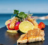 Surf Club Restaurant  Bar - Accommodation Search