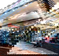 Bernie's Diner - Accommodation Search