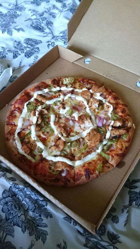 Trono Pizza - Accommodation Search 0