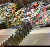 Get Tossed Salad Bar - Accommodation Search