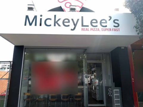 Mickey Lee's - Accommodation Search 0