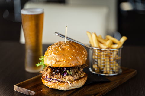 Pebbles Restaurant And Spike Bar - Accommodation Search 1