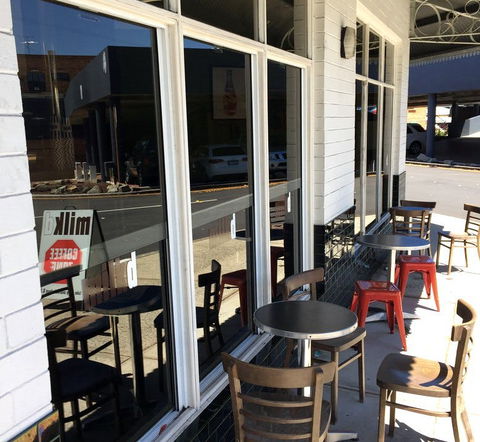 Roaring Grill - Accommodation Search 0