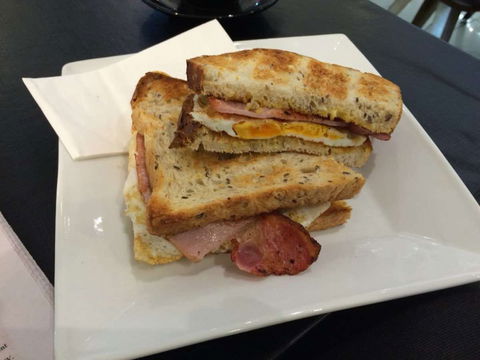 Cafe Di Centro - Accommodation Search 0