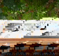 EXP. restaurant - Accommodation Search