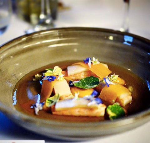 Highline Restaurant - Accommodation Search 9