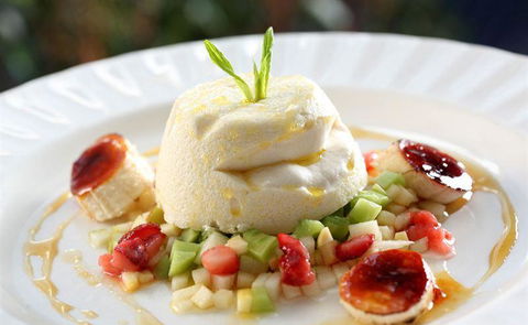 LakeFront Bistro - Accommodation Search 22