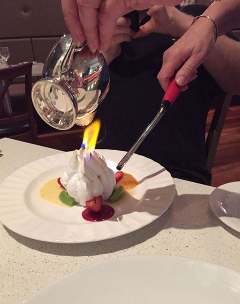 LakeFront Bistro - Accommodation Search 5