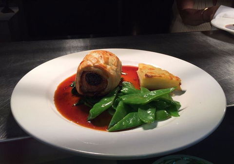 LakeFront Bistro - Accommodation Search 8
