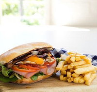 Barracks Bar - Crowne Plaza Hawkesbury Valley - Accommodation Search