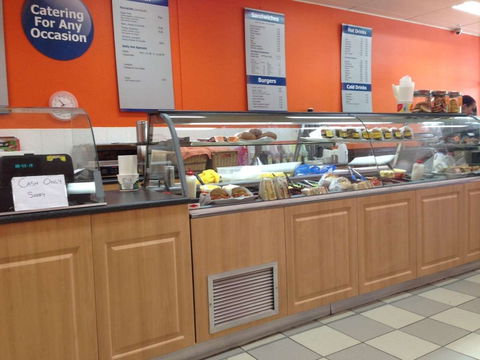 Canterbury Garden Cafe Lounge & Sandwich Bar - Accommodation Search 0