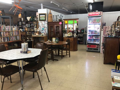 Wallaroo Treasures And Treats Cafe - Accommodation Search 0