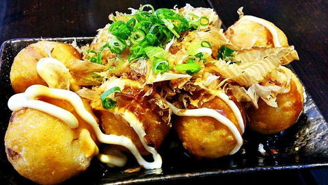 Dotori Fresh Sushi & Roll - Accommodation Search 0