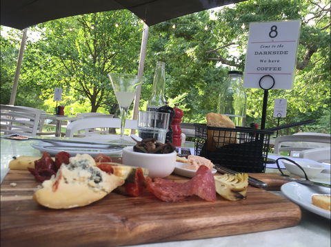 Riverdeck Cafe - Accommodation Search 2