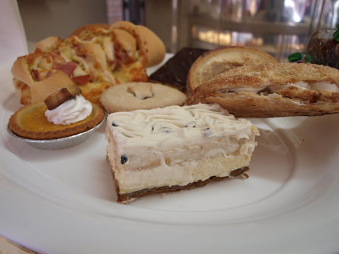 AJ's Hotbake - Accommodation Search 2