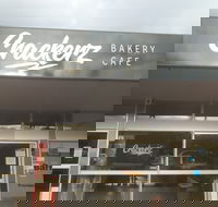 Crackerz Bakery - Accommodation Search