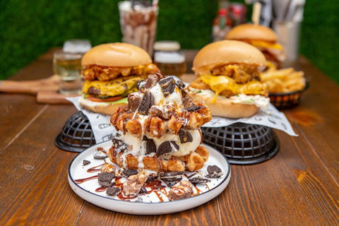 Flame Trees Burger Bar - Bayswater - Accommodation Search 0