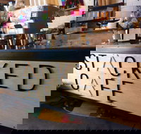 Stacked Cafe - Accommodation Search