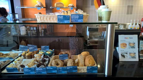 King Of Cakes - Clayfield - Accommodation Search 0