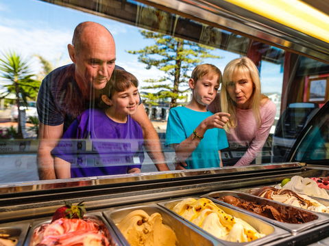 Lennox Gelato And Coffee Co - Accommodation Search 0
