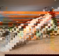 Restaurant Lurleen's - Accommodation Search