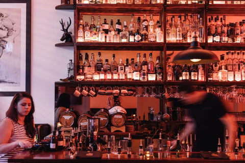 White Oaks Saloon Bar And Dining - Accommodation Search 1