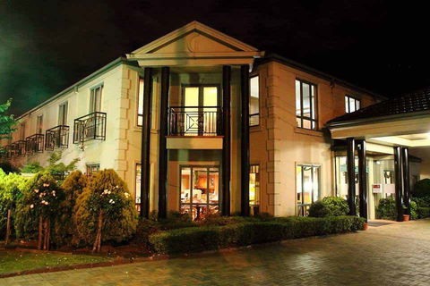 Verona Restaurant - Accommodation Search 0