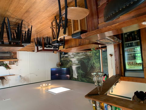 Giants Table Restaurant - Accommodation Search 0