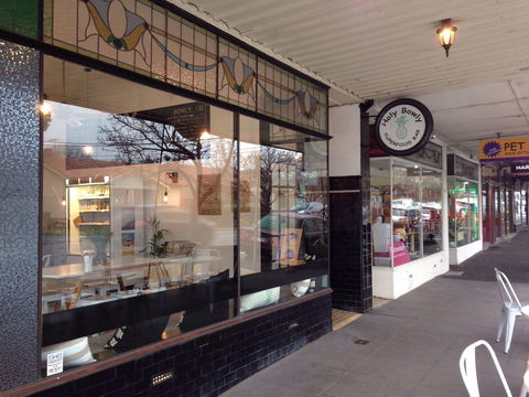 Holy Bowly Superfood Bar - Accommodation Search 0