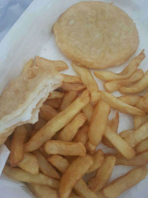 Snappers Fish & Chippery - Accommodation Search 0