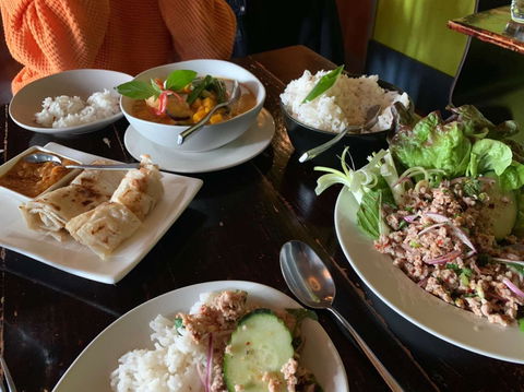 Trinitas Thai - Accommodation Search 0