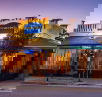 Vino Lokal - Accommodation Search