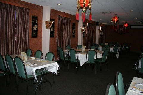 Dragon Phoenix Restaurant - Accommodation Search 2