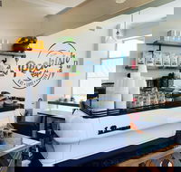 Peckish Cafe - Accommodation Search