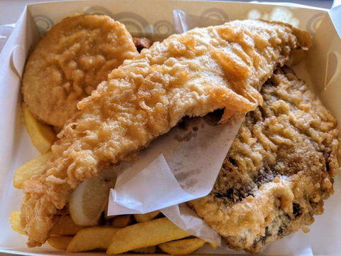 Sea Blue Fish & Grill - Accommodation Search 0