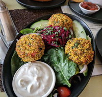 The Apple Tree Cafe - Accommodation Search