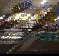 BB's Caf - Stafford - Accommodation Search