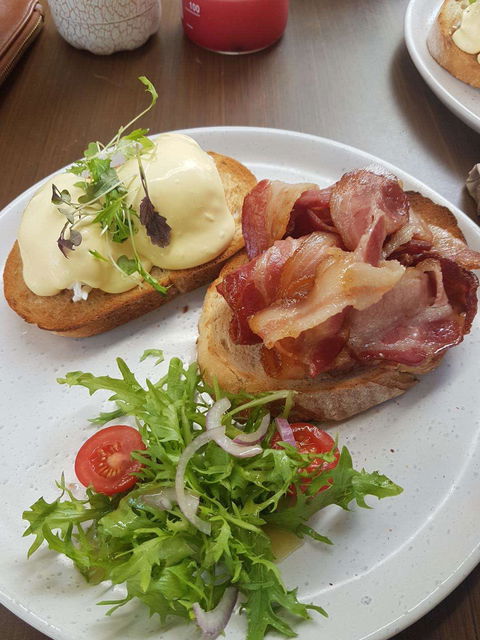 Ground Floor Cafe - Accommodation Search 0