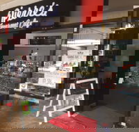 Pierre's Gourmet Cafe - Cleveland - Accommodation Search