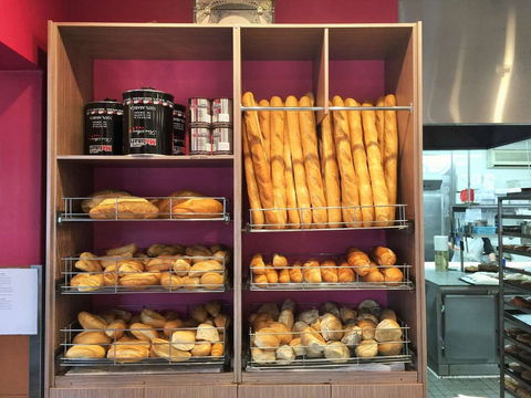 Pierre's Patisserie & Cafe - Accommodation Search 0