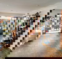 The Pass Cafe - Accommodation Search