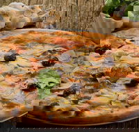 Alex's Pizza - Accommodation Search