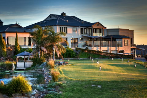 Baudins Restaurant At McCracken Country Club - Accommodation Search 0